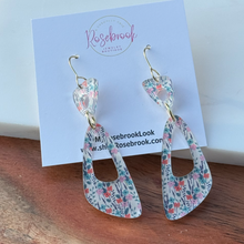 Load image into Gallery viewer, Meadow Muse 🌹
