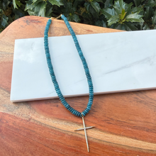 Load image into Gallery viewer, Apetite beaded necklace with statement cz cross 🌹
