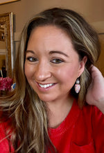 Load image into Gallery viewer, All Lit Up 🌹
