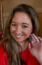 Load image into Gallery viewer, All Spruced Up 🌹
