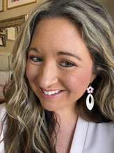 Load image into Gallery viewer, Flirty Florals 🌹
