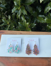 Load image into Gallery viewer, Oh What Fun! 🌹
